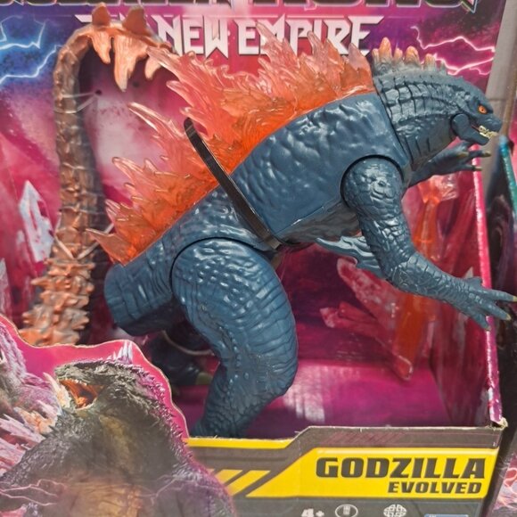 Monsterverse Godzilla Evolved x Kong With Beast Glove The New Empire NIB - Picture 2 of 10